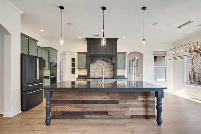 4466 COLTWOOD DR, Lakeland, TN 38002