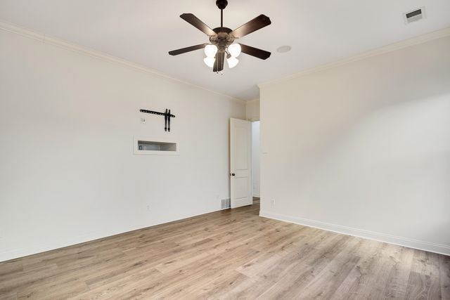 4466 COLTWOOD DR, Lakeland, TN 38002