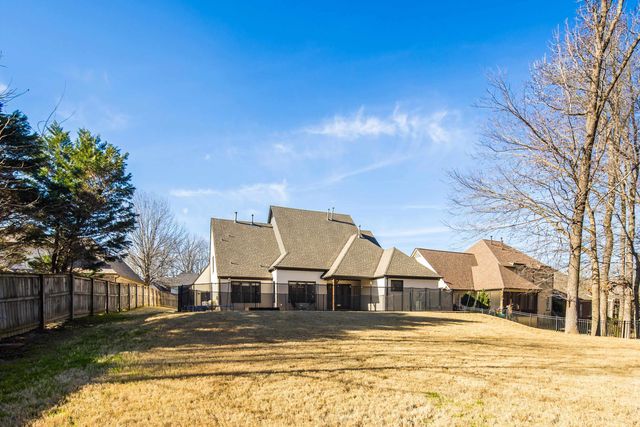 4466 COLTWOOD DR, Lakeland, TN 38002