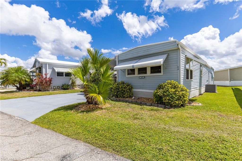 20631 Port DR, ESTERO, FL 33928 — exterior