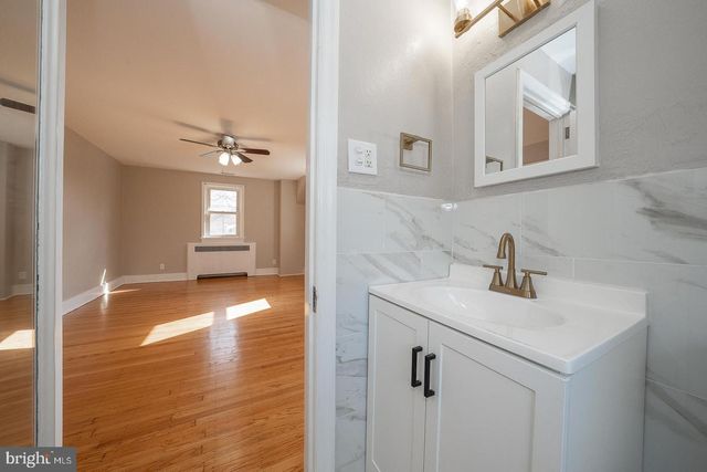 291 JACKSON AVE, Lansdowne, PA 19050