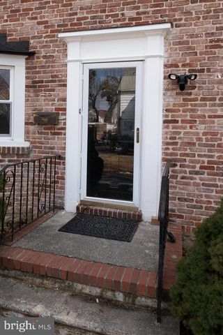 291 JACKSON AVE, Lansdowne, PA 19050