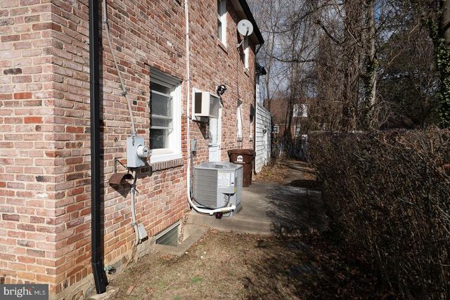 291 JACKSON AVE, Lansdowne, PA 19050