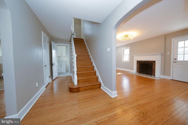 291 JACKSON AVE, Lansdowne, PA 19050