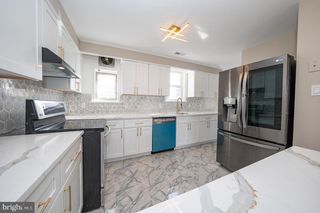 291 JACKSON AVE, Lansdowne, PA 19050