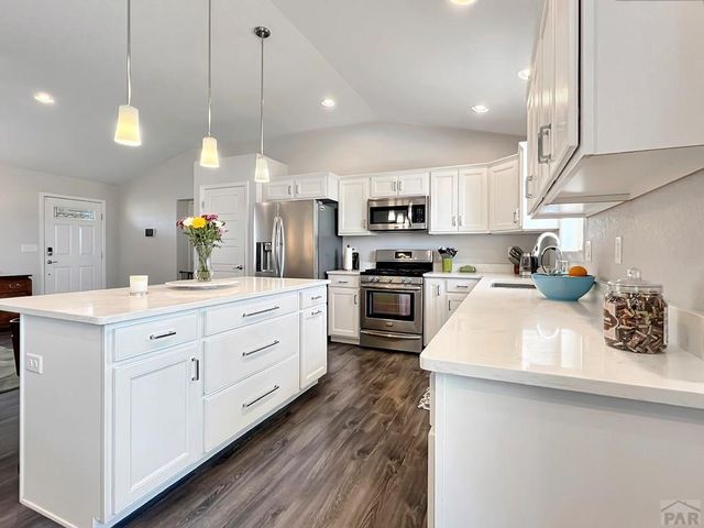 439 N Mitford Dr, Pueblo West, CO 81007