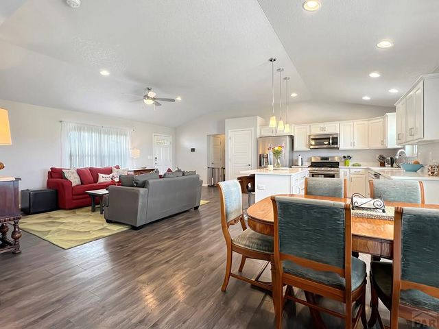 439 N Mitford Dr, Pueblo West, CO 81007