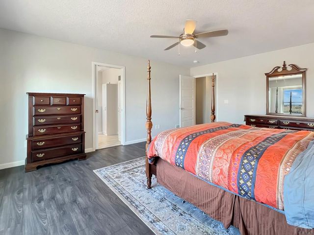 439 N Mitford Dr, Pueblo West, CO 81007