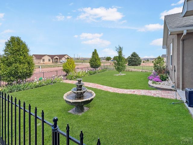 439 N Mitford Dr, Pueblo West, CO 81007