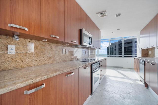 1395 Brickell Avenue 3410, Miami, FL 33131