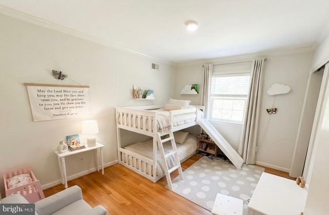 3130 BARNARD CT, Fairfax, VA 22031