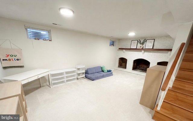 3130 BARNARD CT, Fairfax, VA 22031