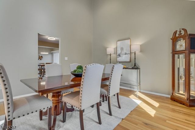 4 Currey Lane, West Orange Twp., NJ 07052