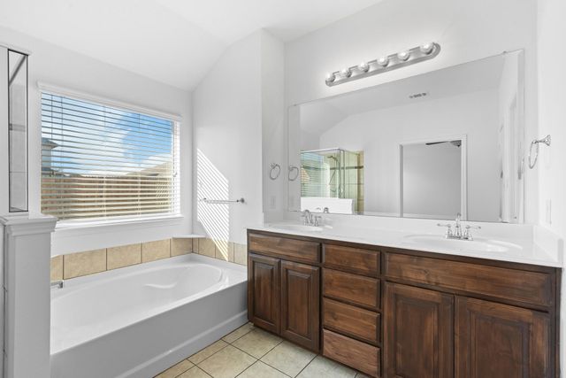 4013 Winter Springs Drive, Fort Worth, TX 76123