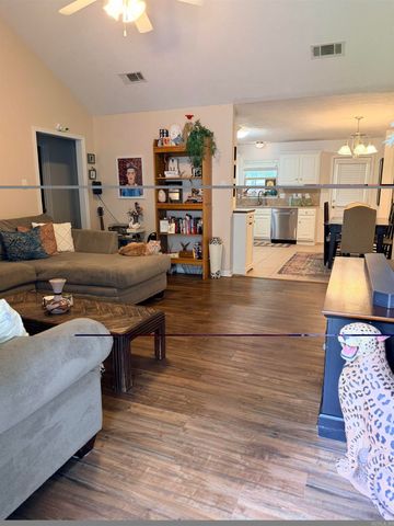 120 Pineview, Sherwood, AR 72120