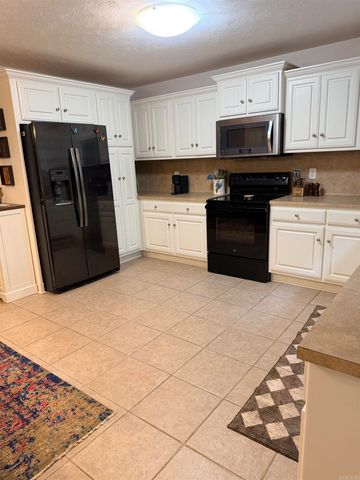 120 Pineview, Sherwood, AR 72120