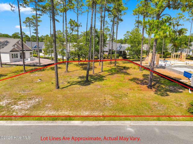 562 Barrington Place SW, Ocean Isle Beach, NC 28469