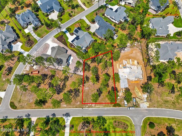 562 Barrington Place SW, Ocean Isle Beach, NC 28469