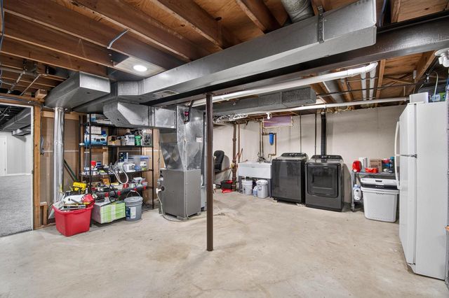 7911 32nd AVENUE, Kenosha, WI 53142