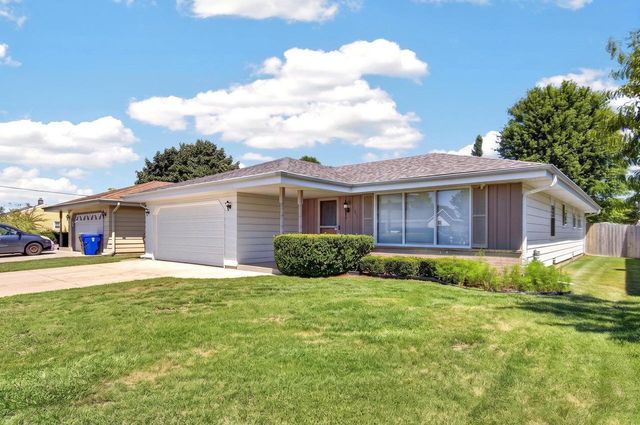 7911 32nd AVENUE, Kenosha, WI 53142