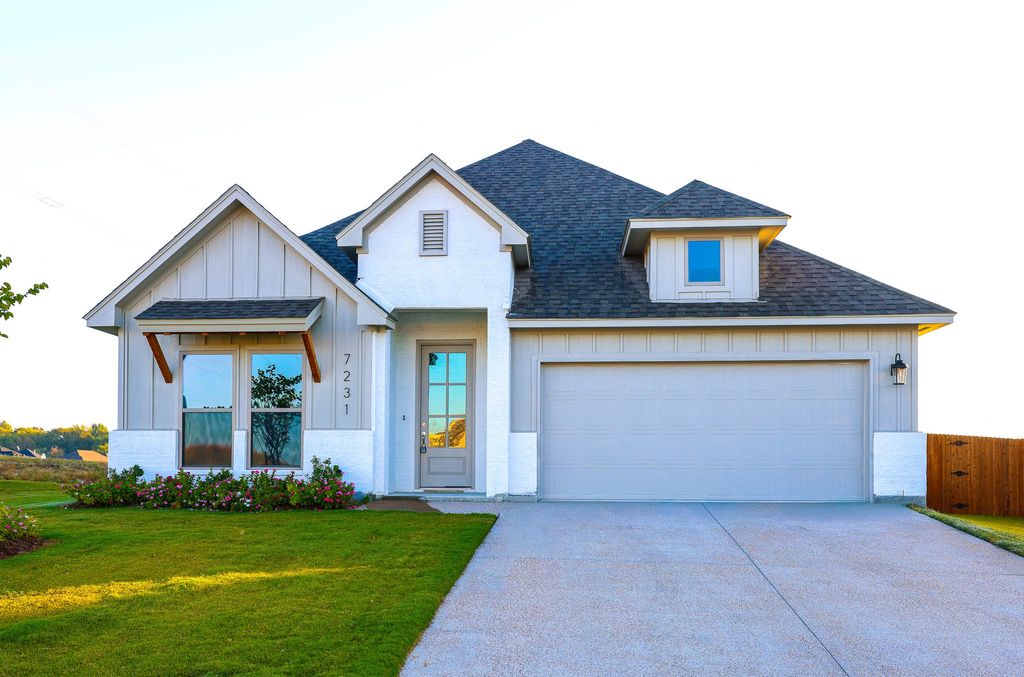 7231 VelvetLeaf, Benbrook, TX 76126