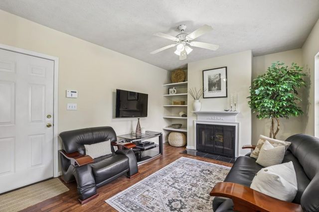 1079 Shadow Lake Drive, Lithonia, GA 30058