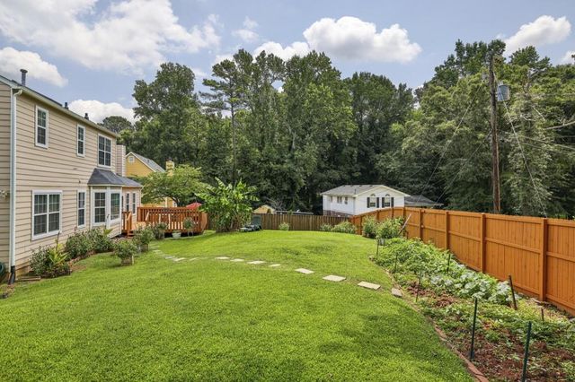 1079 Shadow Lake Drive, Lithonia, GA 30058