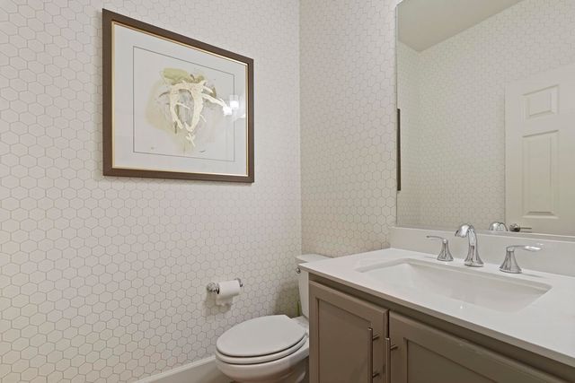 2885 Ellis Town Dr, Tracy, CA 95377