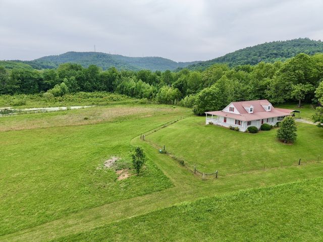 6907 Short Mountain Rd, Woodbury, TN 37190
