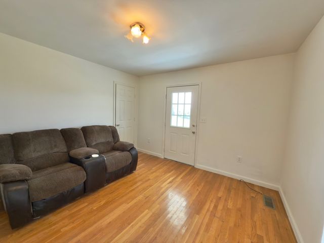 6907 Short Mountain Rd, Woodbury, TN 37190