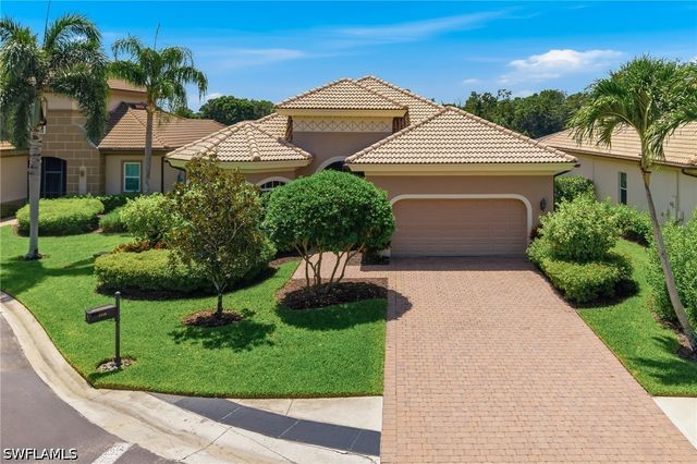 6168 Dogleg DR, Naples, FL 34113