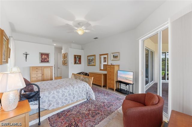 6168 Dogleg DR, Naples, FL 34113