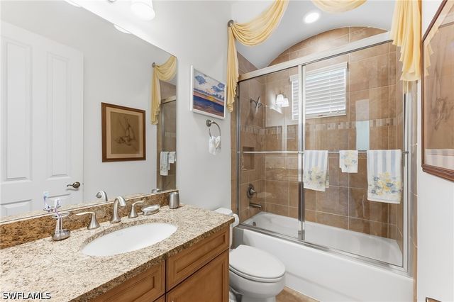 6168 Dogleg DR, Naples, FL 34113