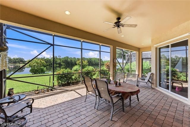 6168 Dogleg DR, Naples, FL 34113