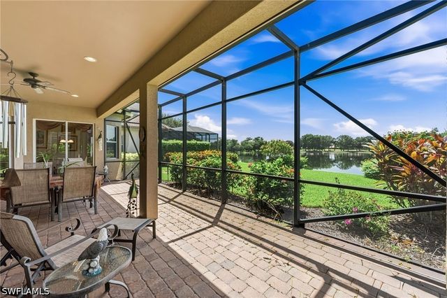 6168 Dogleg DR, Naples, FL 34113