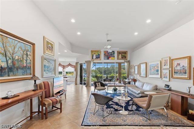 6168 Dogleg DR, Naples, FL 34113