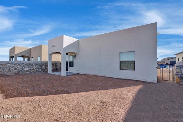 925 Raegil Street, El Paso, TX 79928