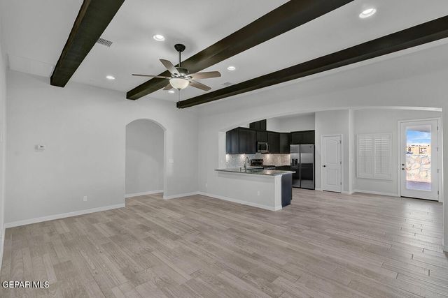 925 Raegil Street, El Paso, TX 79928