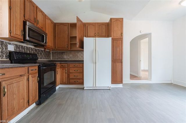 250 Pinner ST, Suffolk, VA 23434
