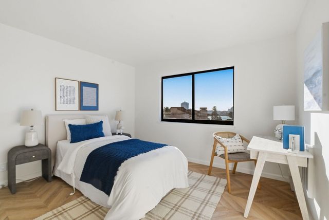 322 Hanover Ave 513, Oakland, CA 94606