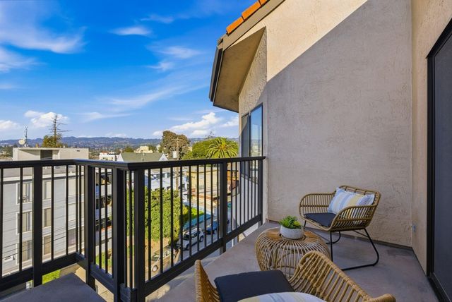 322 Hanover Ave 513, Oakland, CA 94606