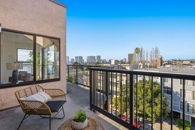 322 Hanover Ave 513, Oakland, CA 94606