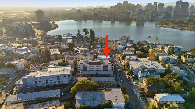 322 Hanover Ave 513, Oakland, CA 94606