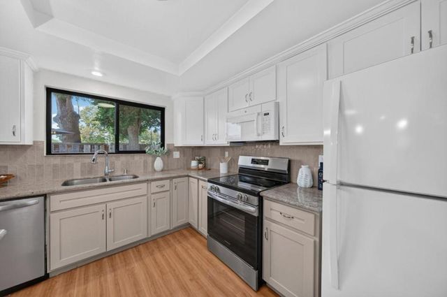 1205 Sierra Village Way, San Jose, CA 95132