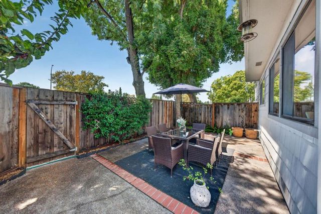 1205 Sierra Village Way, San Jose, CA 95132