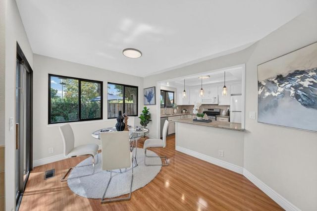 1205 Sierra Village Way, San Jose, CA 95132