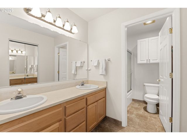 2660 Sw HUME Ct, Portland, OR 97219