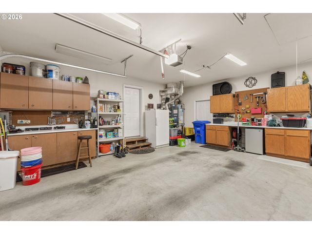 2660 Sw HUME Ct, Portland, OR 97219