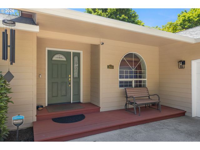 2660 Sw HUME Ct, Portland, OR 97219