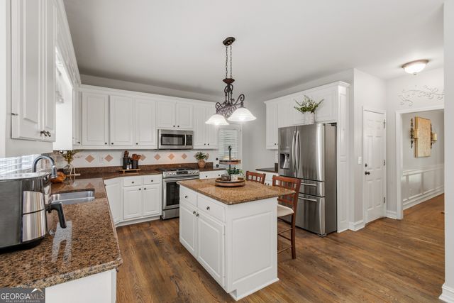 3145 Lake Seminole Place, Buford, GA 30519